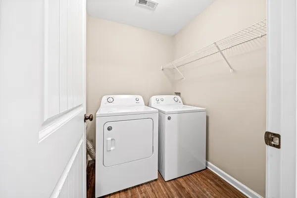 $1,195 | 1560 East Knollwood Circle, Unit D, Clarksville, TN 37043