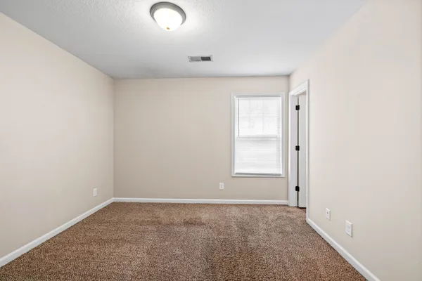 $1,195 | 1560 East Knollwood Circle, Unit D, Clarksville, TN 37043