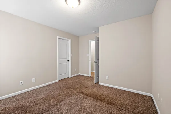 $1,195 | 1560 East Knollwood Circle, Unit D, Clarksville, TN 37043