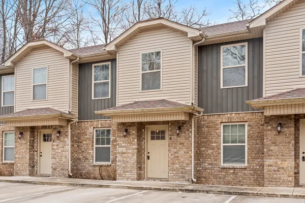 $1,195 | 1560 East Knollwood Circle, Unit D, Clarksville, TN 37043