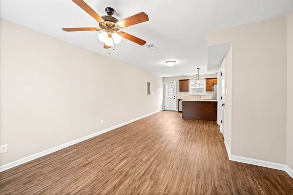 $1,195 | 1560 East Knollwood Circle, Unit D, Clarksville, TN 37043