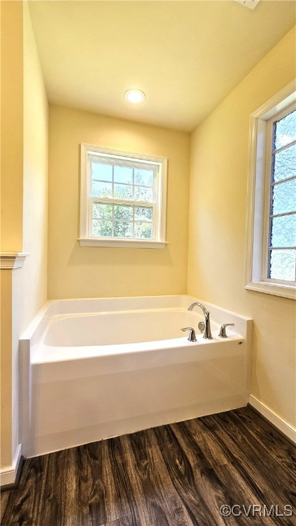 1290 Schutt Road Crewe, VA 23930 - Photo 38 of 50 a bathroom with a bathtub