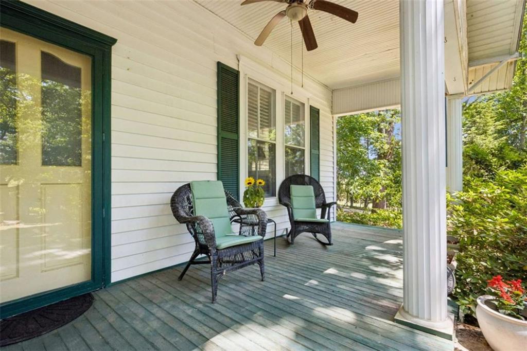 329 Gilbert Road Jefferson, GA 30549 - Photo 7 of 59
