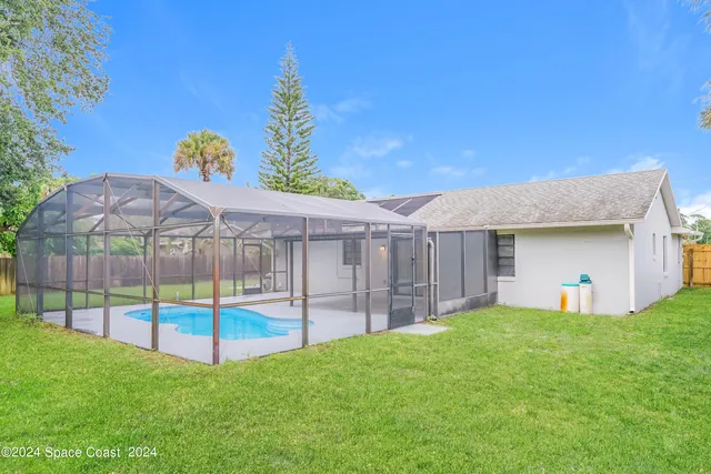 a picture of floor plan