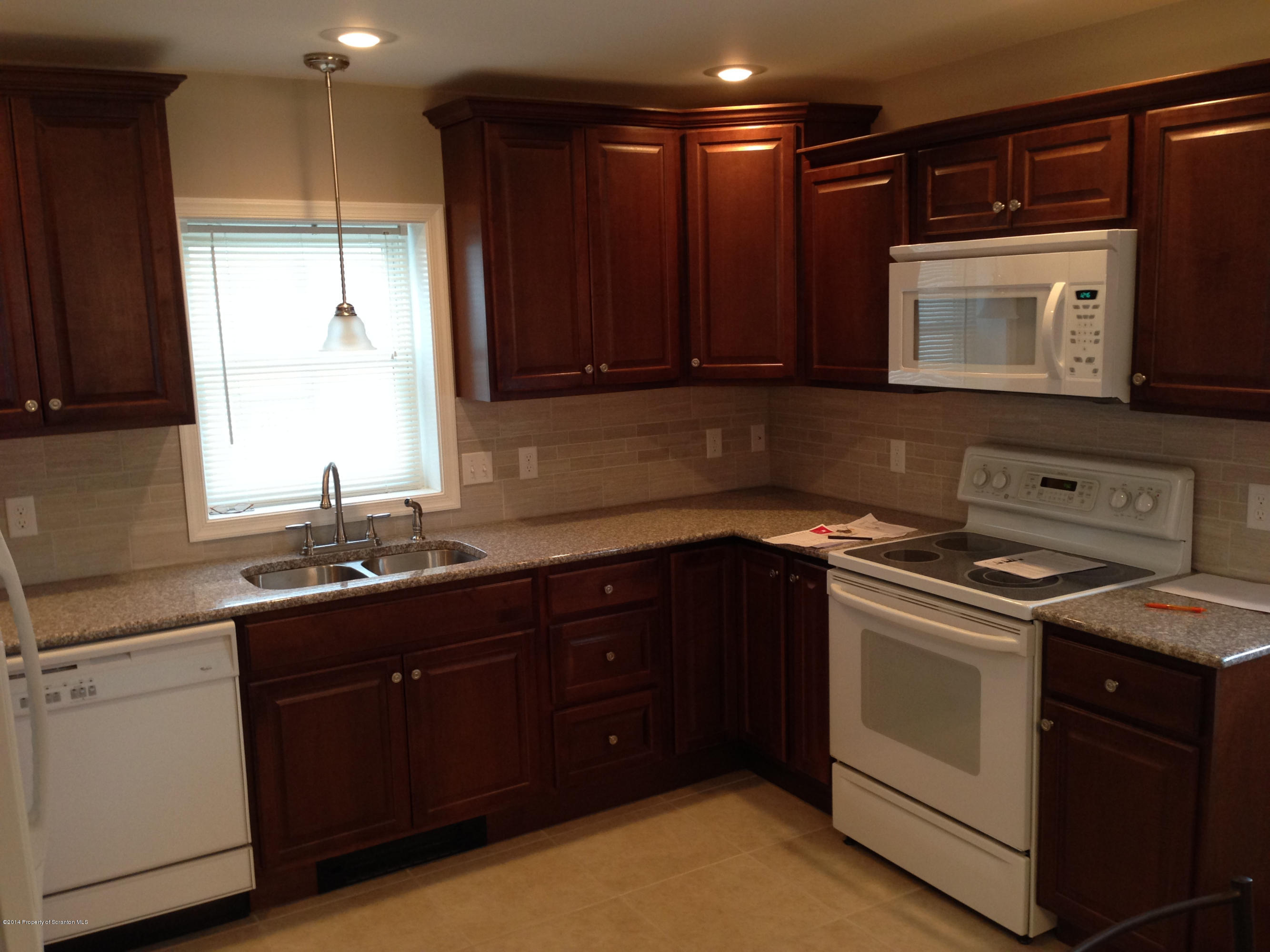 210 Spring Street Scranton, PA 18508 - Photo 13 of 54 Gallery Image 13