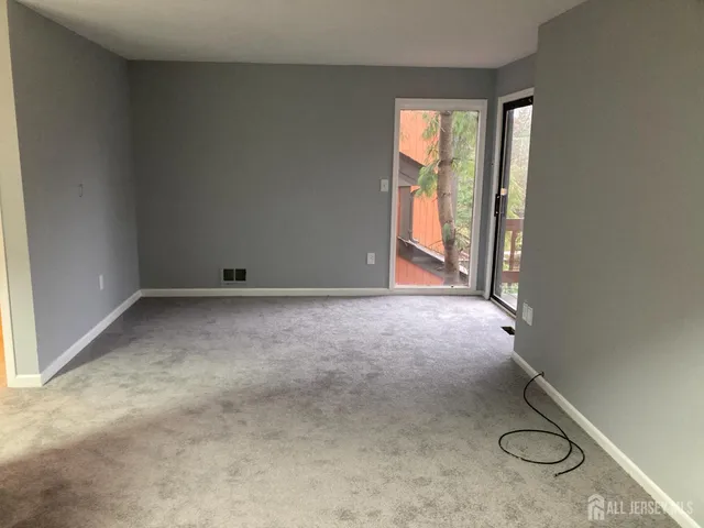 $520,000 | 102 Riverbend Drive, North Brunswick, NJ 08902