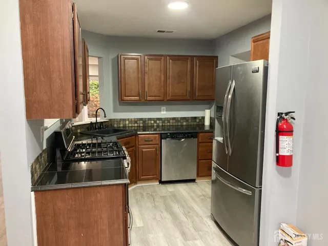 $520,000 | 102 Riverbend Drive, North Brunswick, NJ 08902