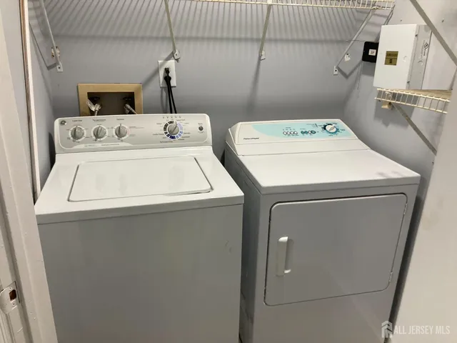 $520,000 | 102 Riverbend Drive, North Brunswick, NJ 08902