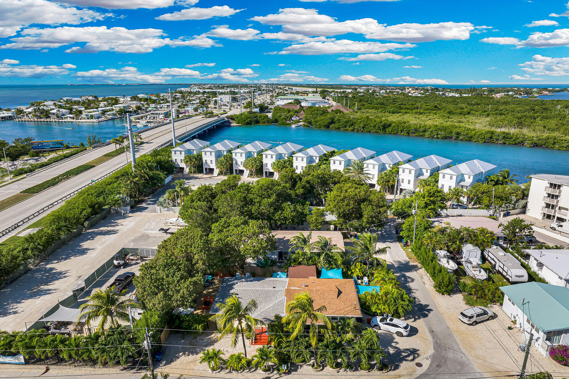 211 120 St Gulf, Unit B Marathon, FL 33050 - Photo 31 of 33 a view of a city with an ocean