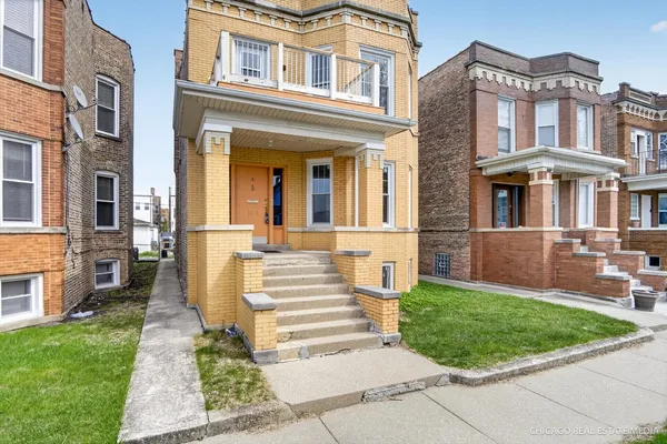 $399,000 | 1011 North Menard Avenue, Chicago, IL 60651