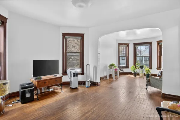 $399,000 | 1011 North Menard Avenue, Chicago, IL 60651