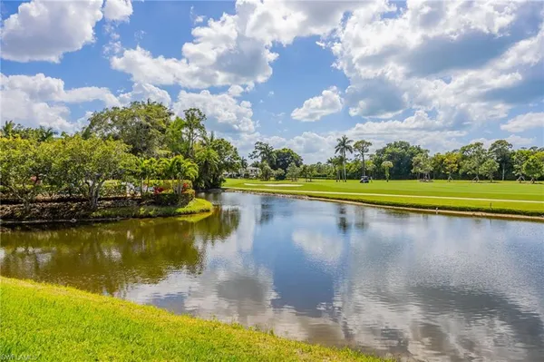 $775,000 | 312 Bears Paw Trail, Naples, FL 34105