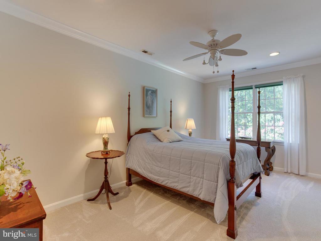 1550 Shipsview Road Annapolis, MD 21409 - Photo 29 of 62 Bedroom