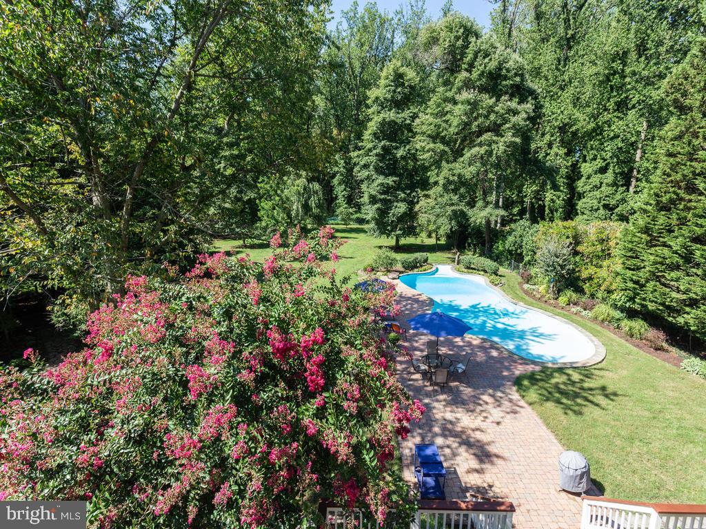 1550 Shipsview Road Annapolis, MD 21409 - Photo 45 of 62 View from the Upstairs