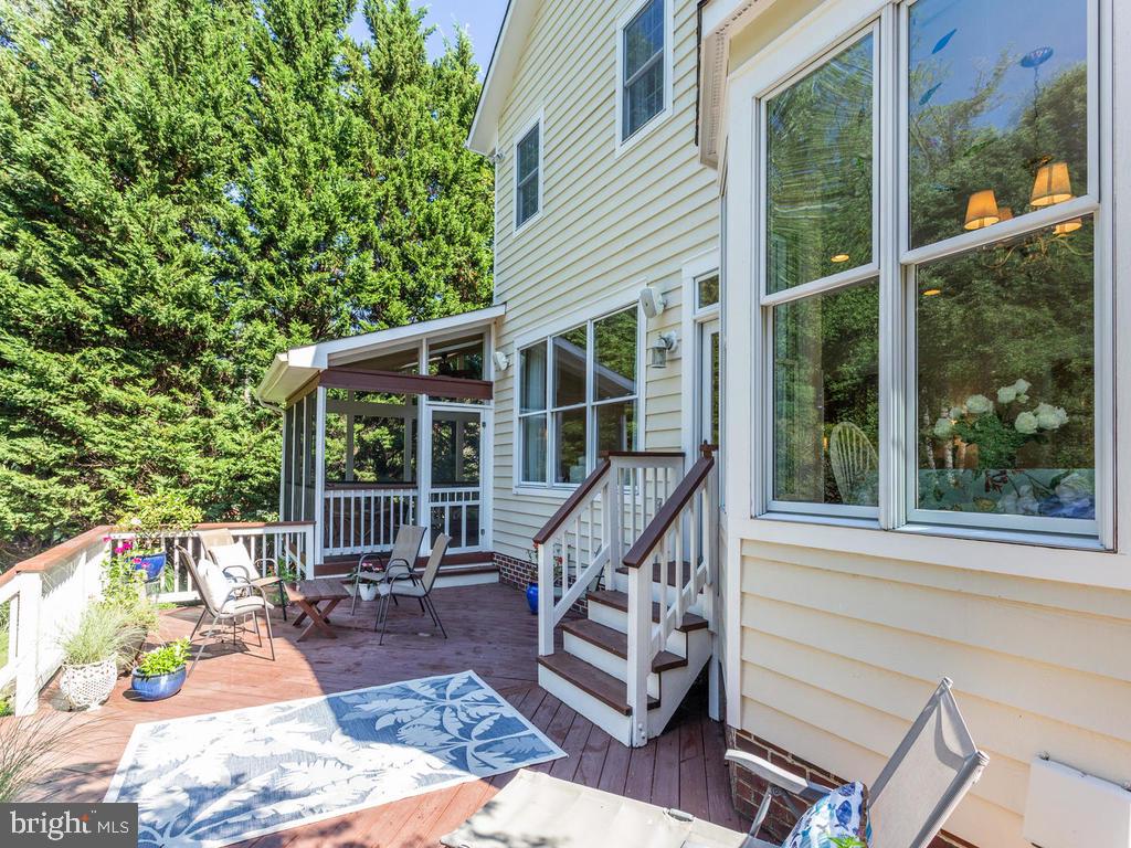 1550 Shipsview Road Annapolis, MD 21409 - Photo 54 of 62 Deck off of Kitchen