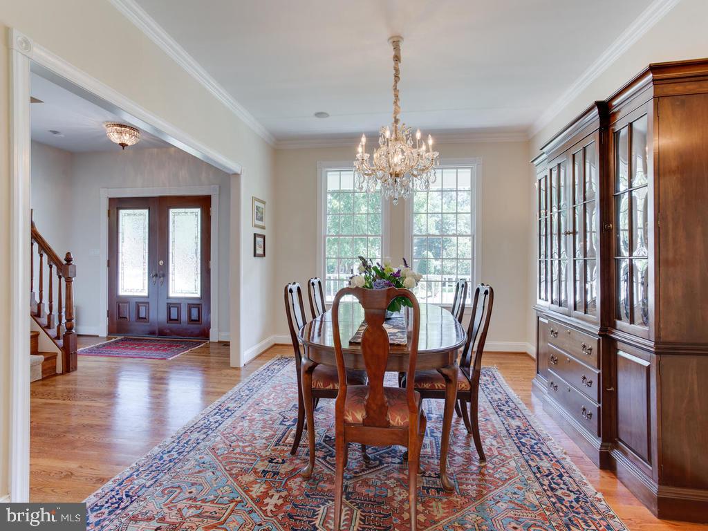 1550 Shipsview Road Annapolis, MD 21409 - Photo 8 of 62 Dining Room