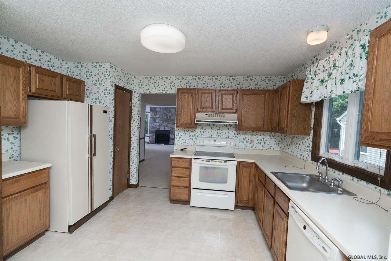 7 York Road Bethlehem, NY 12077 - Photo 7 of 31 Photo 7