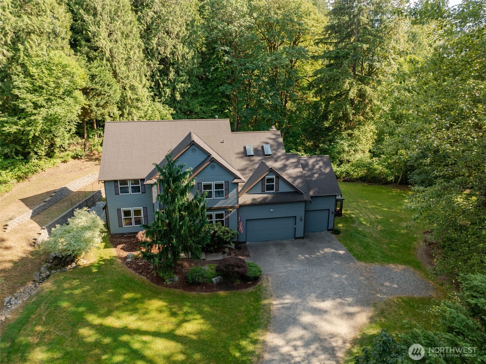 10930 Kelly Road Northeast Carnation, WA 98014 - Photo 3 of 39