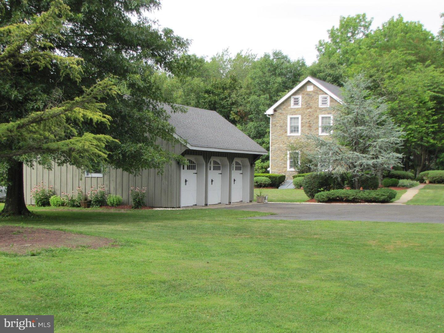 1250 North Ridge Road Perkasie, PA 18944 - Photo 4 of 25