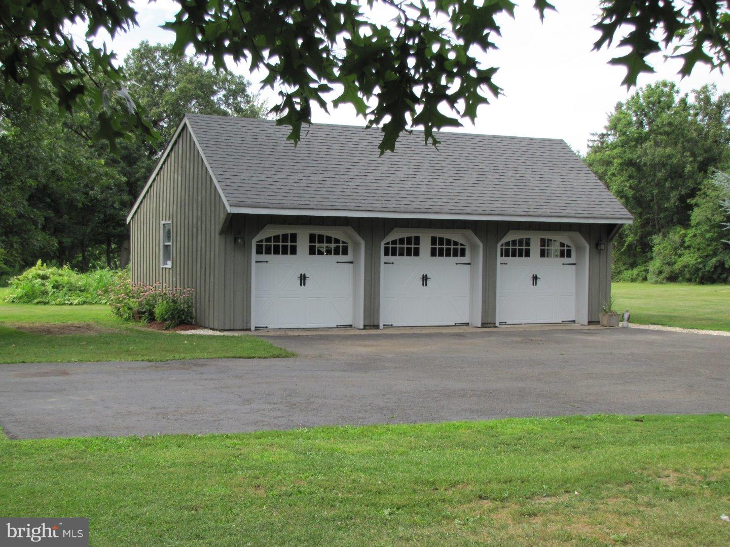 1250 North Ridge Road Perkasie, PA 18944 - Photo 5 of 25