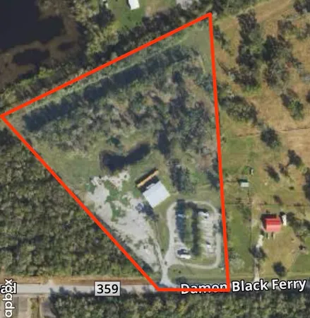 a view of a bird bath