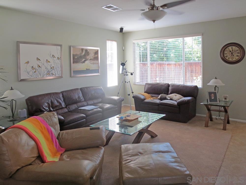 40174 Medford Road Temecula, CA 92591 - Photo 3 of 5