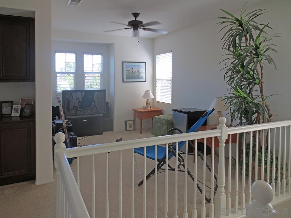 40174 Medford Road Temecula, CA 92591 - Photo 4 of 5