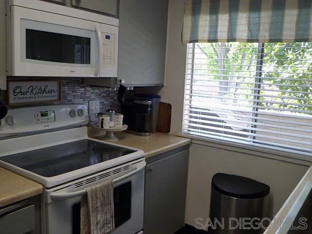 931 Jamacha Road, Unit D El Cajon, CA 92019 - Photo 18 of 30 Gallery Image 18