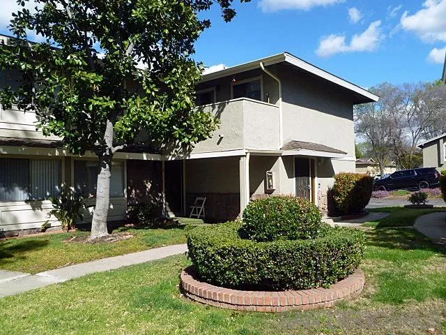 931 Jamacha Road, Unit D El Cajon, CA 92019 - Photo 5 of 30 Gallery Image 5