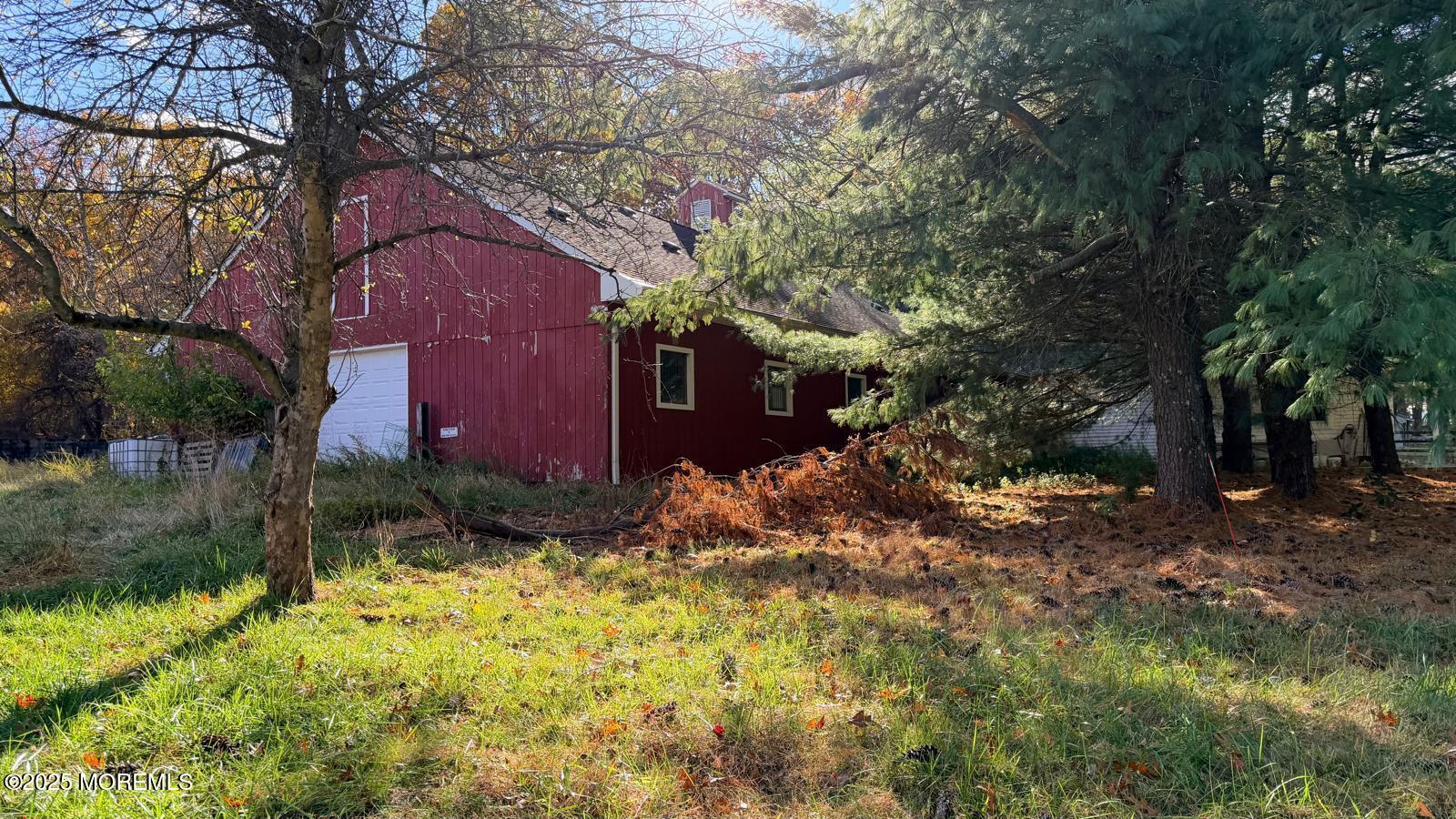 19-23 Roberts Road Millstone Township, NJ 08535 - Photo 109 of 118 a view of a house with a yard