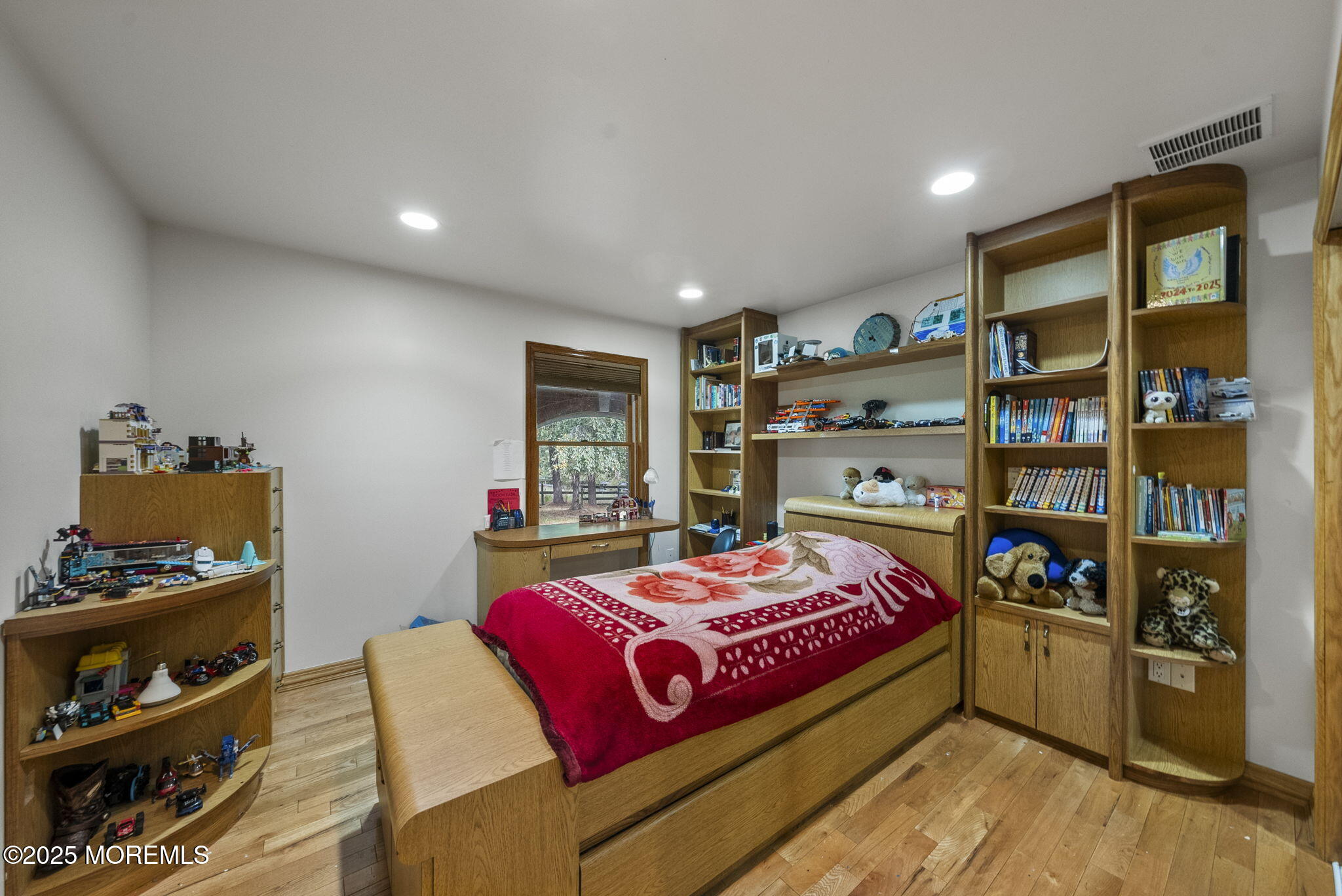 19-23 Roberts Road Millstone Township, NJ 08535 - Photo 50 of 118 42-web-or-mls-DSC04076