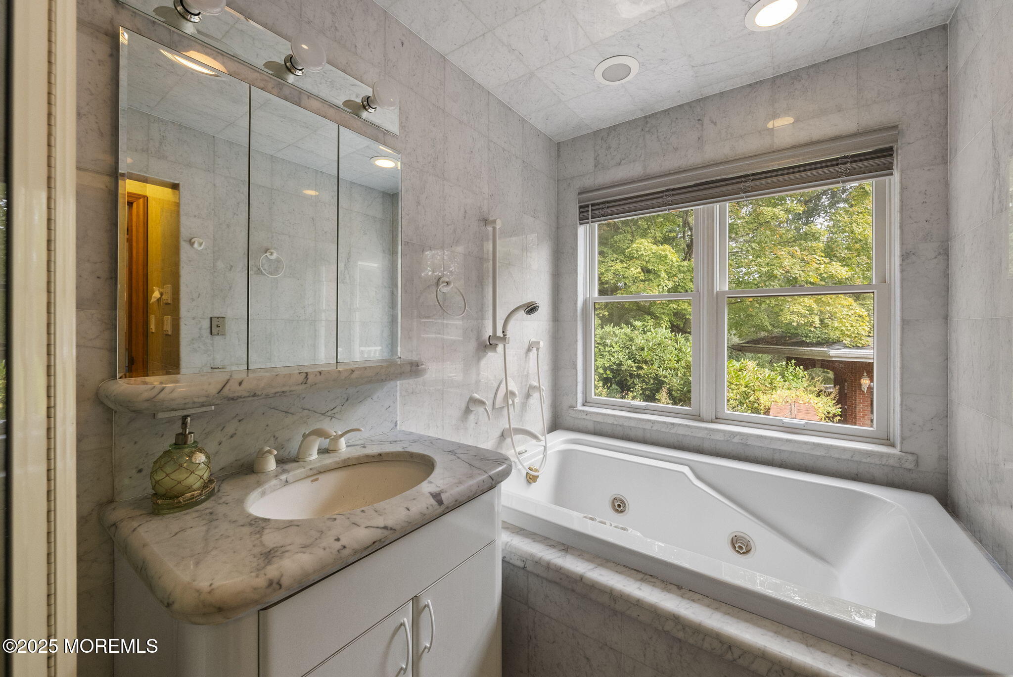 19-23 Roberts Road Millstone Township, NJ 08535 - Photo 58 of 118 50-web-or-mls-DSC04116