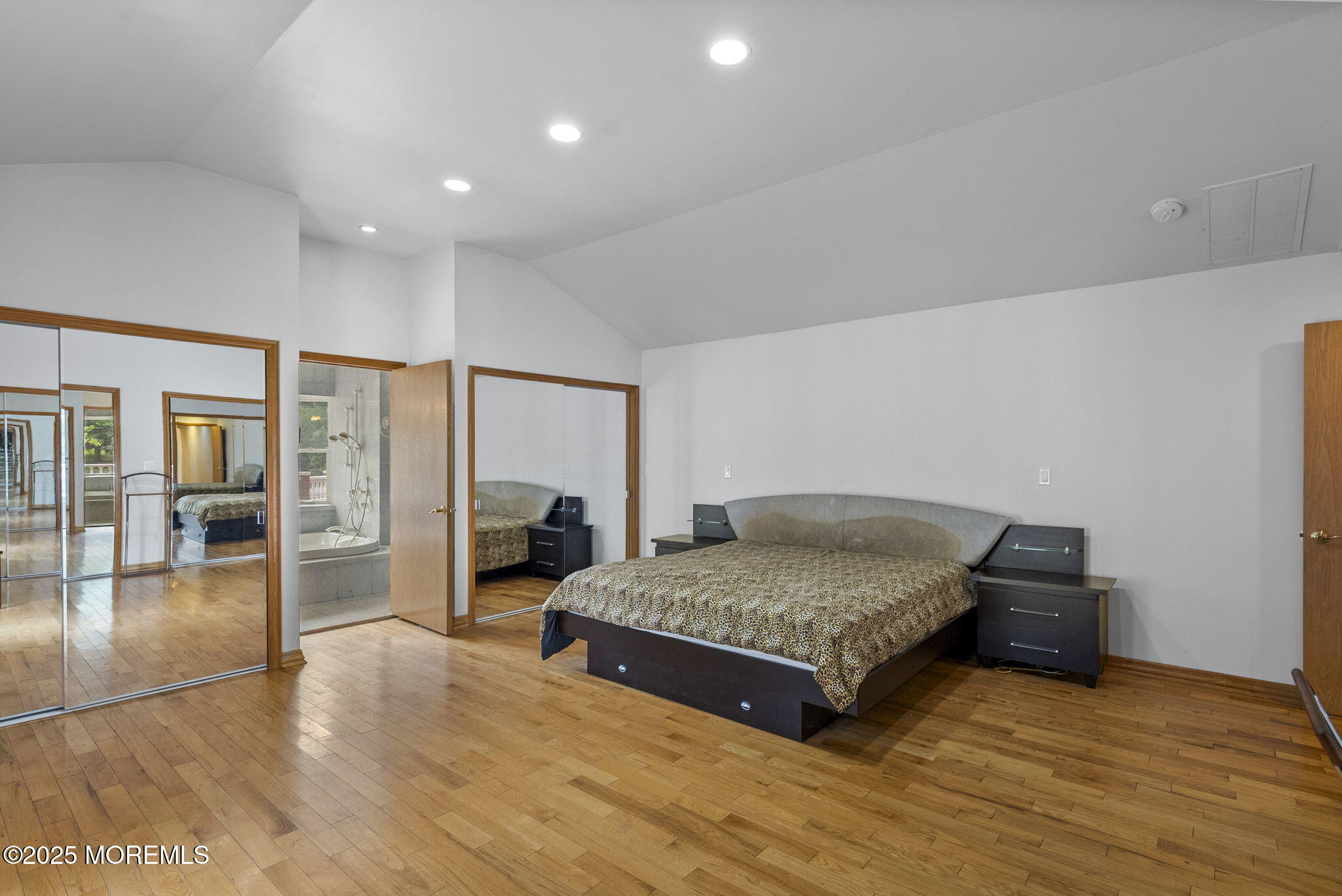 19-23 Roberts Road Millstone Township, NJ 08535 - Photo 60 of 118 52-web-or-mls-DSC04126