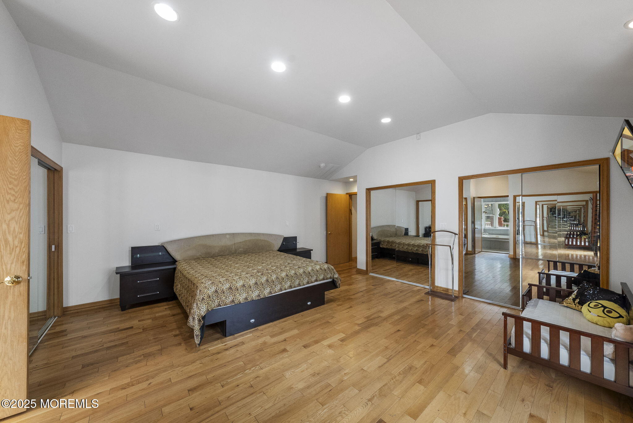 19-23 Roberts Road Millstone Township, NJ 08535 - Photo 61 of 118 53-web-or-mls-DSC04129