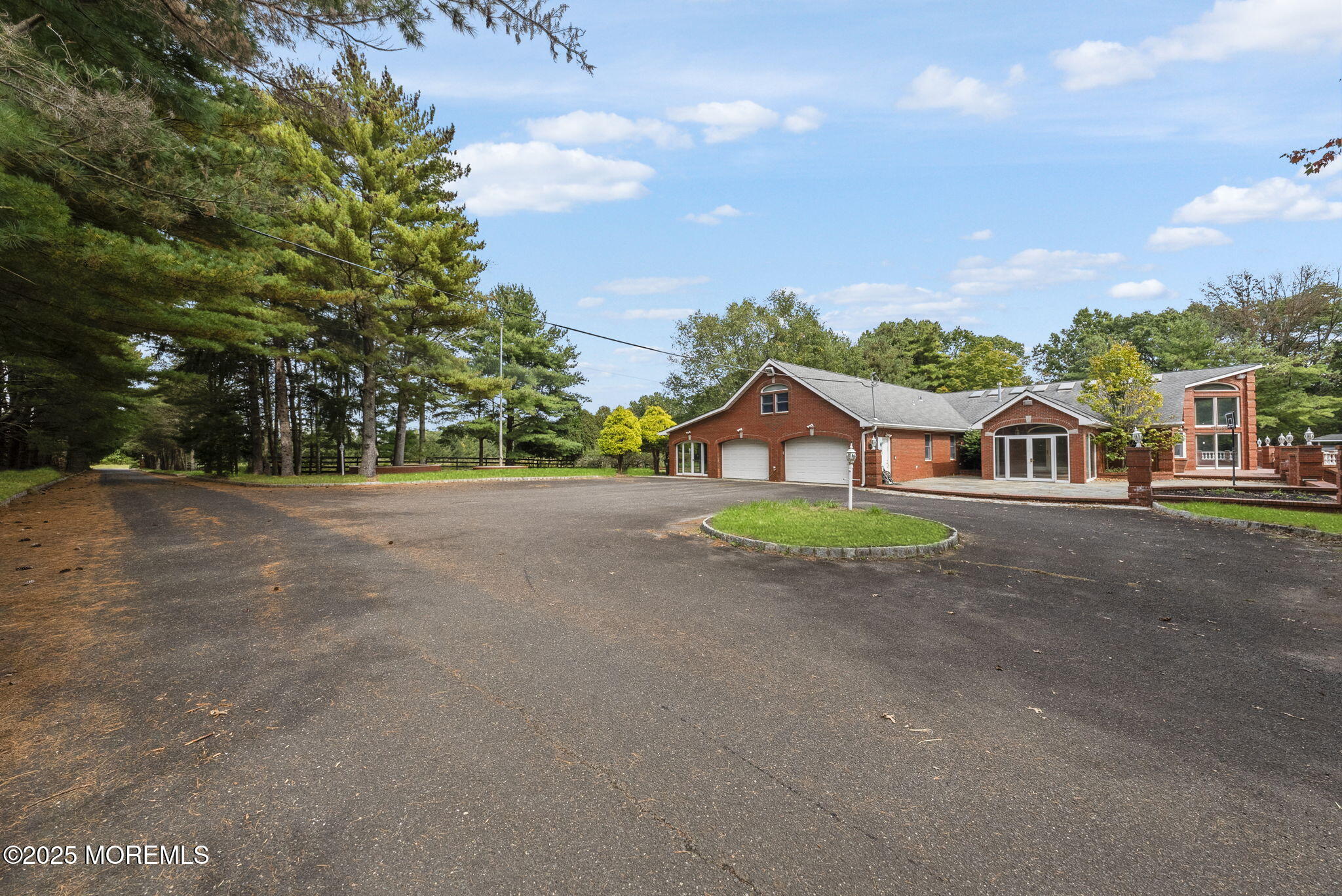 19-23 Roberts Road Millstone Township, NJ 08535 - Photo 81 of 118 80-web-or-mls-DSC04271