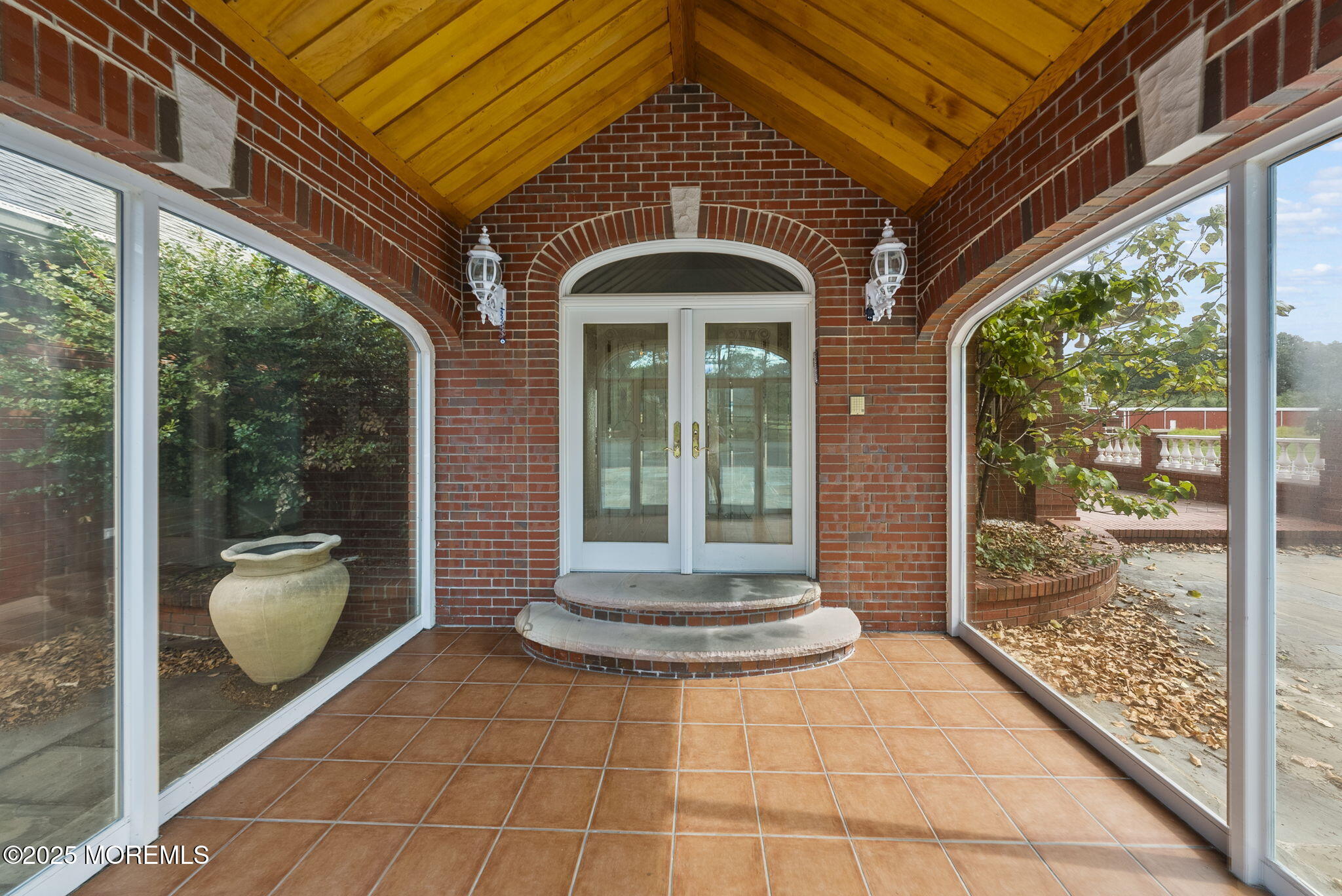 19-23 Roberts Road Millstone Township, NJ 08535 - Photo 84 of 118 83-web-or-mls-DSC04286