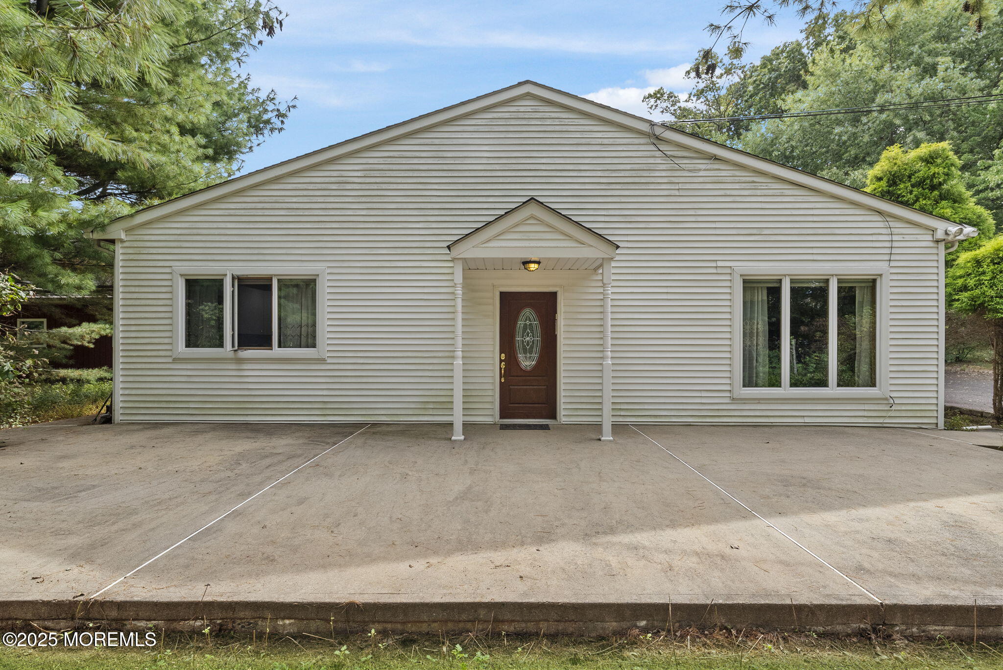 19-23 Roberts Road Millstone Township, NJ 08535 - Photo 86 of 118 97-web-or-mls-DSC04363
