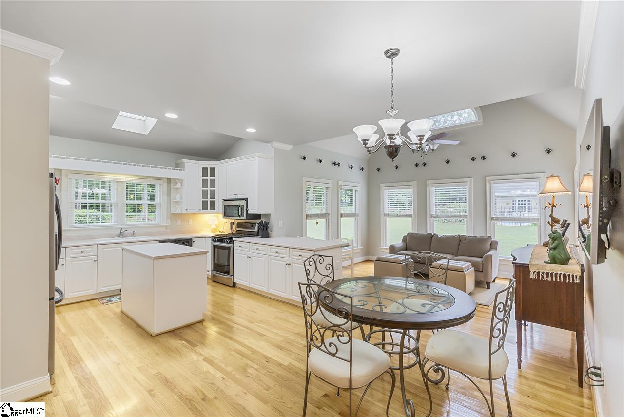 115 Stratton Lane Anderson, SC 29621 - Photo 10 of 36