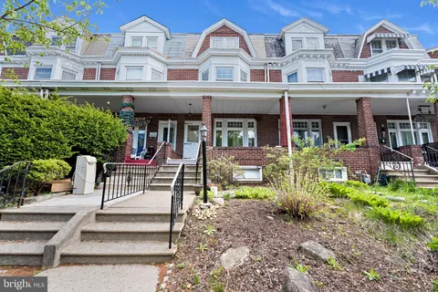 $284,900 | 1538 West Chew Street, Allentown, PA 18102