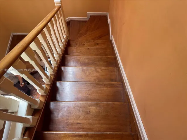 $280,000 | Oe2 J Padre Edgar Perez S1-134 Casa L (ecuador), Dalmatia, PA 17017