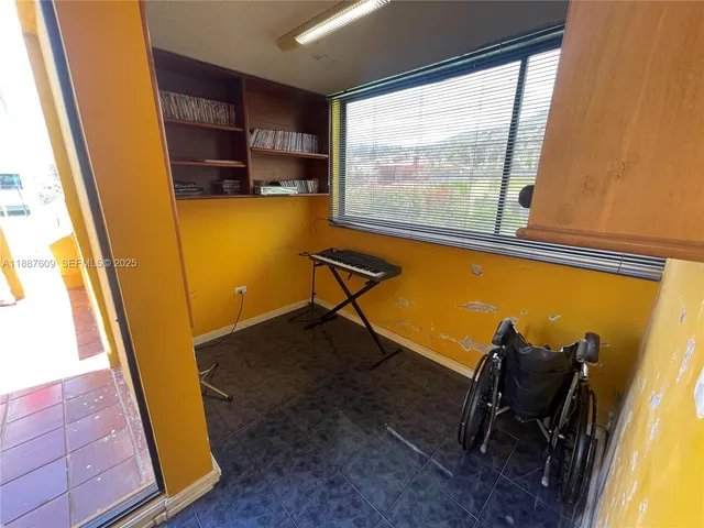 $280,000 | Oe2 J Padre Edgar Perez S1-134 Casa L (ecuador), Dalmatia, PA 17017