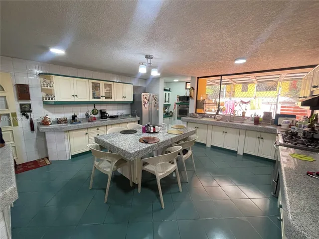 $280,000 | Oe2 J Padre Edgar Perez S1-134 Casa L (ecuador), Dalmatia, PA 17017