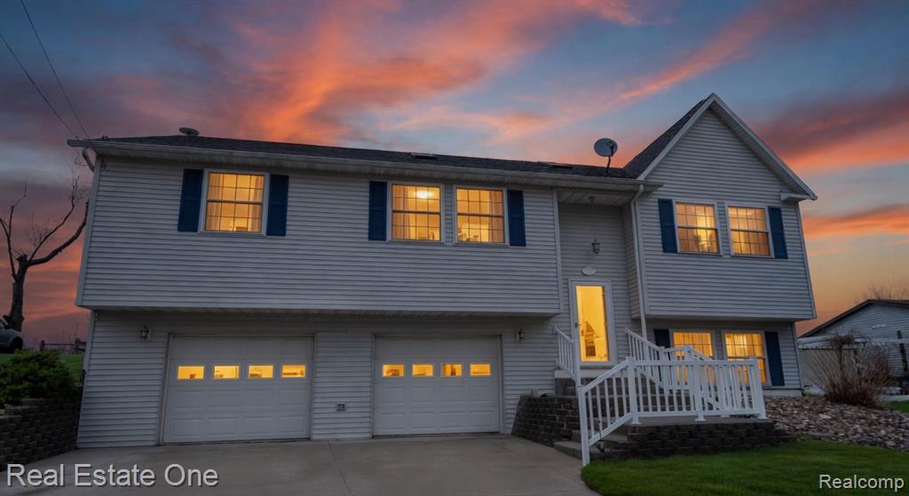 8751 Highland Road Watervliet, MI 49098 - Photo 2 of 17