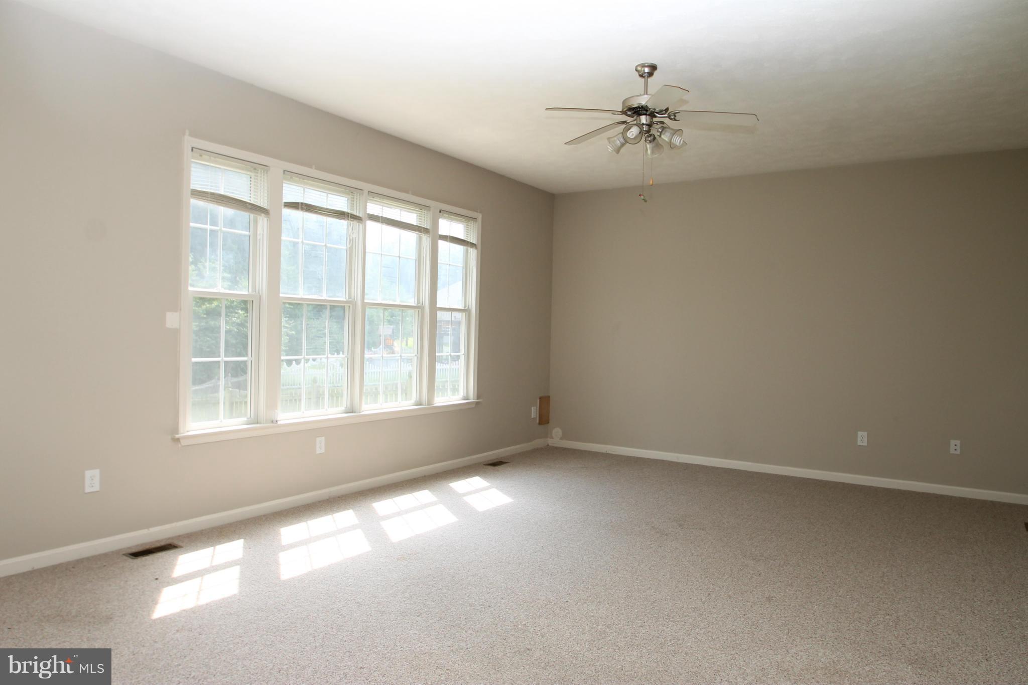 9063 Mullen Road King George, VA 22485 - Photo 8 of 18 Family Room