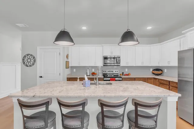 $391,500 | 608 Nature Trail, Soddy Daisy, TN 37379