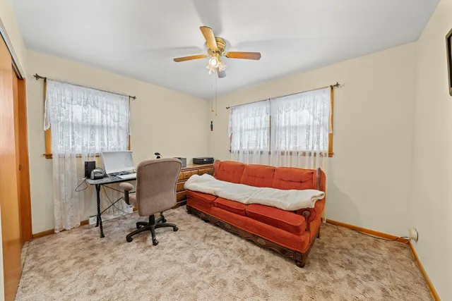 $2,300 | 8819 North Wisner Street, Unit 1, Niles, IL 60714