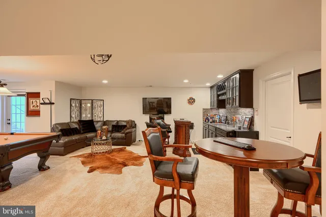 $635,000 | 734 Falcon Lane, Aberdeen, MD 21001