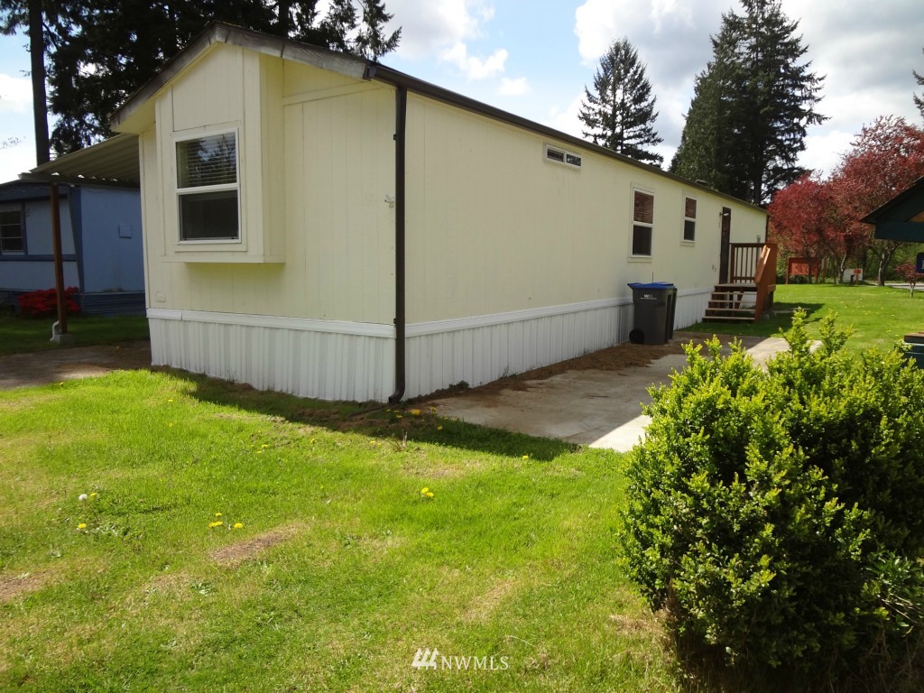 5673 Bethel Road Southeast, Unit 1 Port Orchard, WA 98367 - Photo 1 of 13 Gallery Image 1