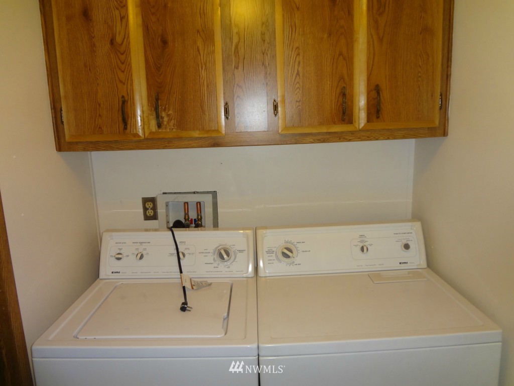 5673 Bethel Road Southeast, Unit 1 Port Orchard, WA 98367 - Photo 11 of 13 Gallery Image 11