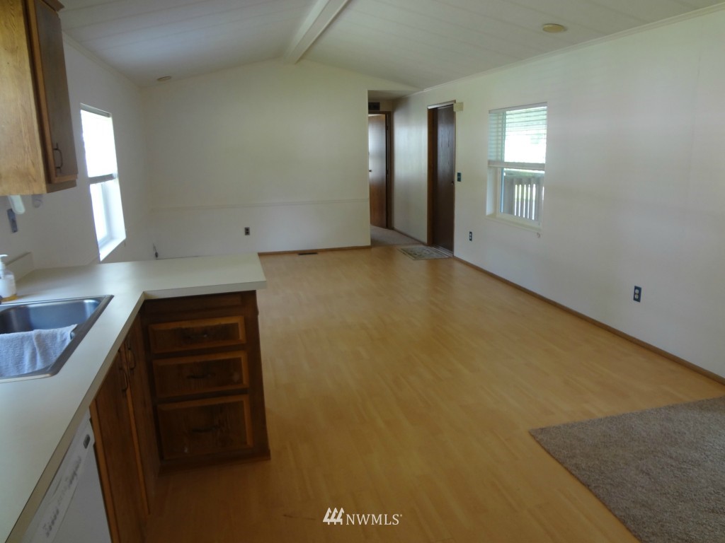 5673 Bethel Road Southeast, Unit 1 Port Orchard, WA 98367 - Photo 3 of 13 Gallery Image 3